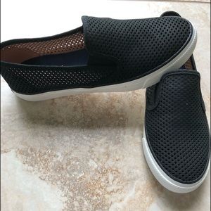 New Sperry Leather SlipOn Sneaker